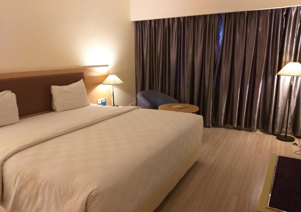 D'Grande Hotel Batam Dış mekan fotoğraf