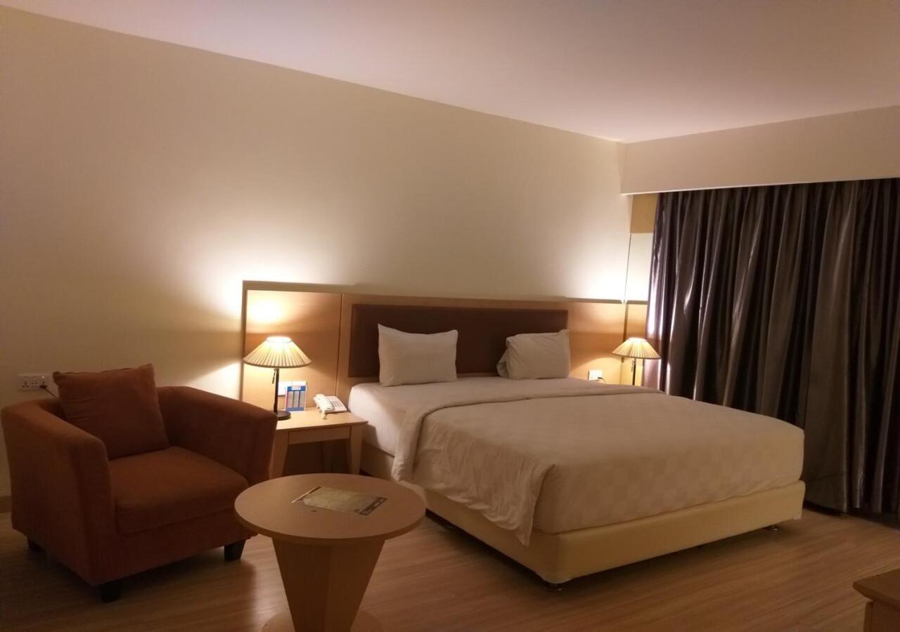 D'Grande Hotel Batam Dış mekan fotoğraf