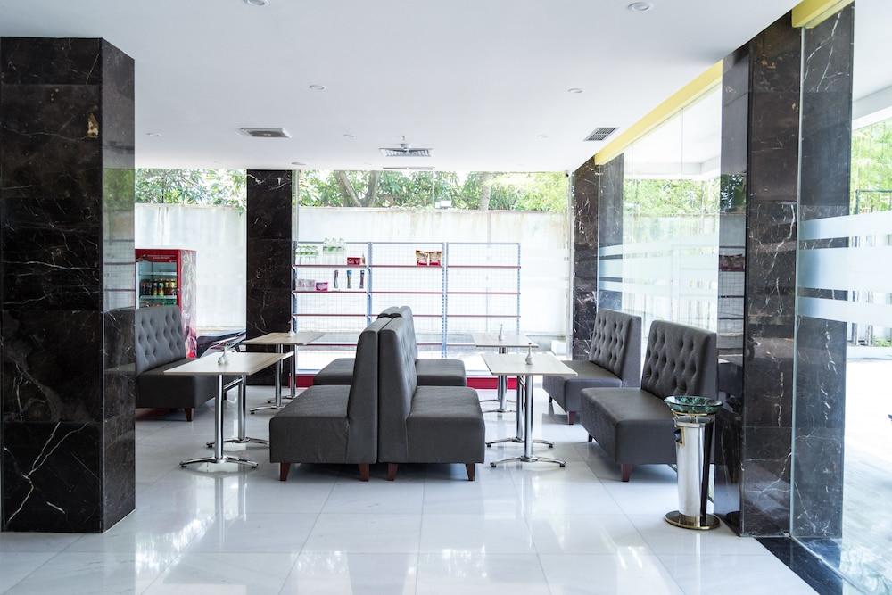 D'Grande Hotel Batam Dış mekan fotoğraf